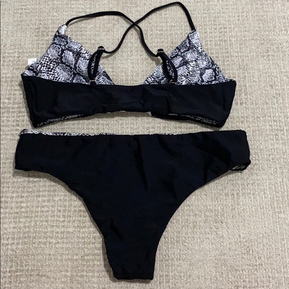 Bathing suit - Picture 4 of 4